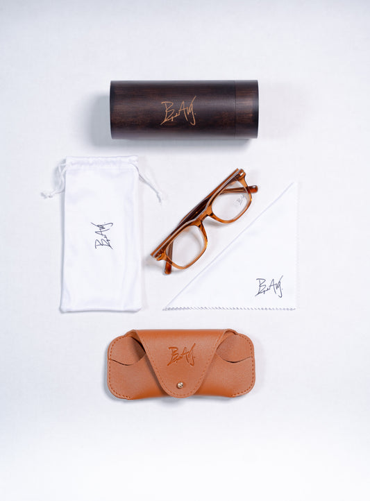 Umber Signature Acetate